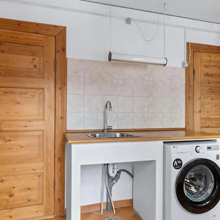 Huno - 2km From The Sea By Interhome *